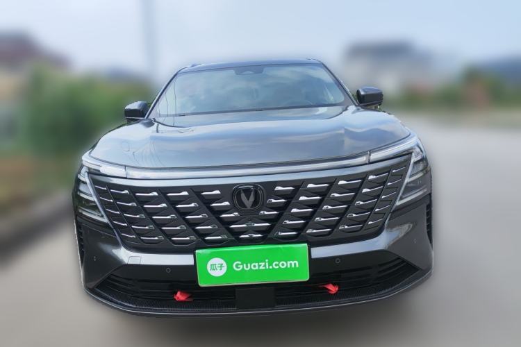 Used CHANGAN CS75 PLUS 2025 4th Generation 1.5T New Blue Whale Smart Flagship Version Front