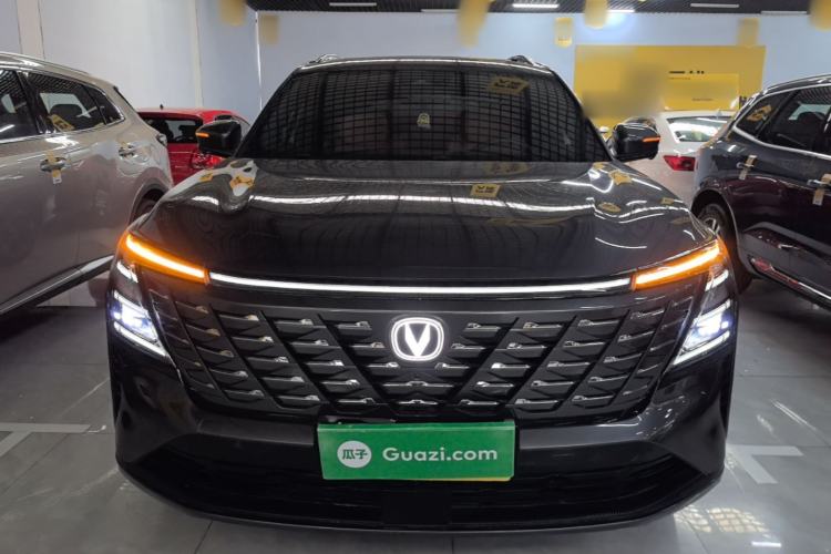 Used CHANGAN CS75 PLUS 2025 4th Generation 1.5T New Blue Whale Smart Luxury Edition Front