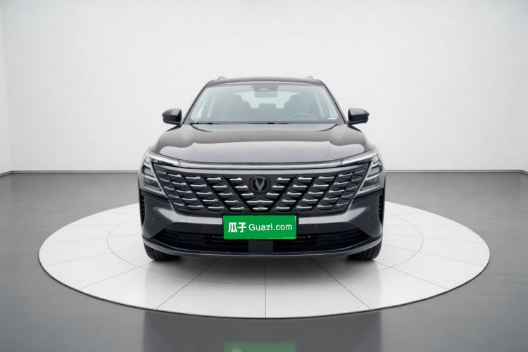 Used CHANGAN CS75 PLUS 2025 4th Generation UItra 2.0T New Blue Whale Smart Intelligent Powertrain Version Front