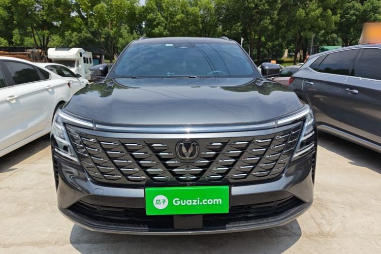 Used CHANGAN CS75 PLUS 2025 4th Generation 1.5T New Blue Whale Smart Luxury Edition Front