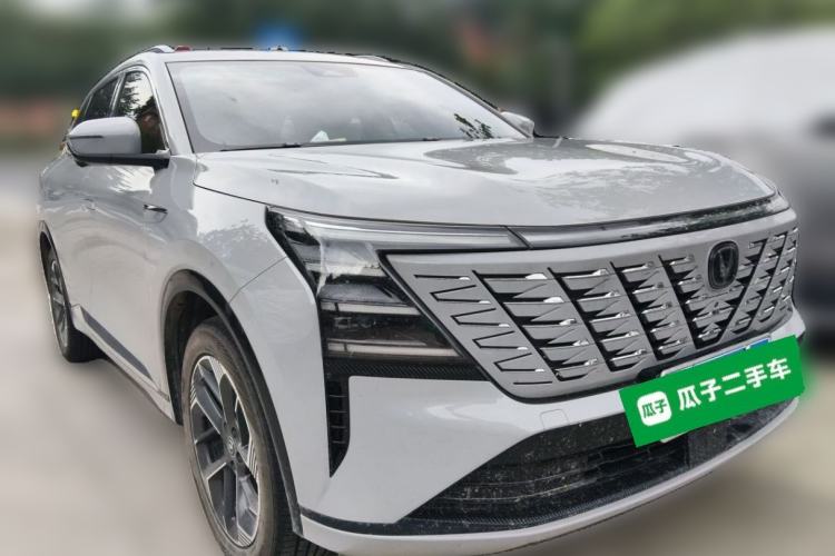 Used CHANGAN CS75 PLUS 2025 4th Generation 1.5T New Blue Whale Smart Luxury Edition Front Right 45 Deg