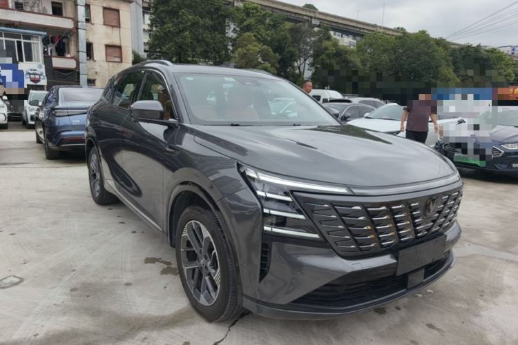 Used CHANGAN CS75 PLUS 2025 4th Generation 1.5T New Blue Whale Smart Flagship Version Front Right 45 Deg