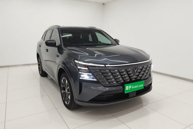 Used CHANGAN CS75 PLUS 2025 4th Generation 1.5T New Blue Whale Smart Luxury Edition Front Right 45 Deg