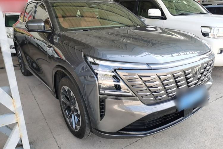 Used CHANGAN CS75 PLUS 2025 4th Generation 1.5T New Blue Whale Smart Luxury Edition Front Right 45 Deg