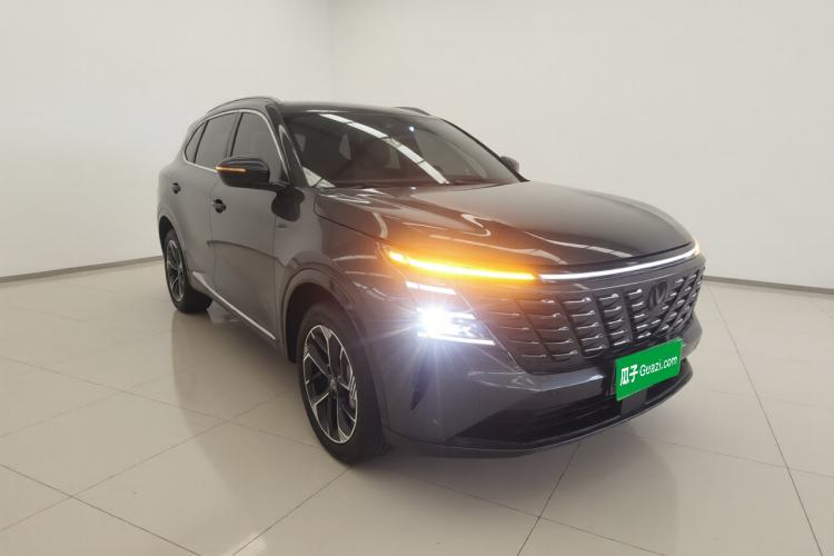 Used CHANGAN CS75 PLUS 2025 4th Generation 1.5T New Blue Whale Smart Luxury Edition Front Right 45 Deg