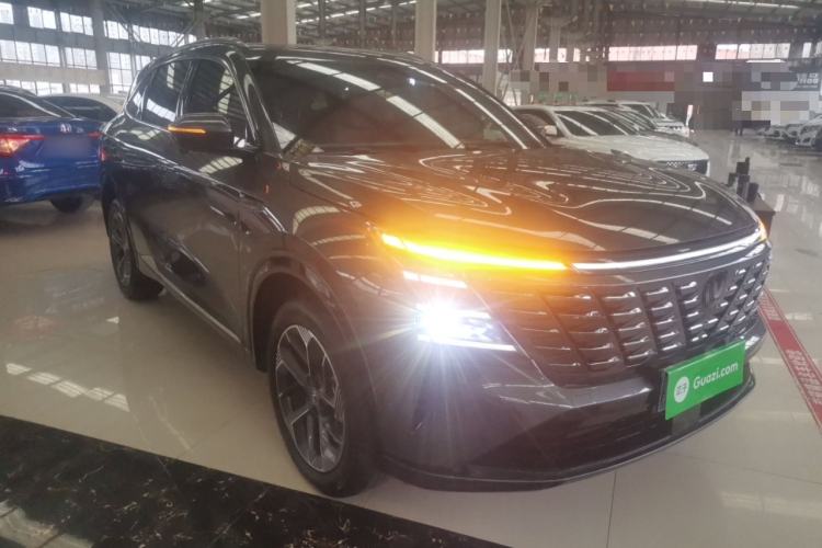 Used CHANGAN CS75 PLUS 2025 4th Generation 1.5T New Blue Whale Smart Luxury Edition Front Right 45 Deg