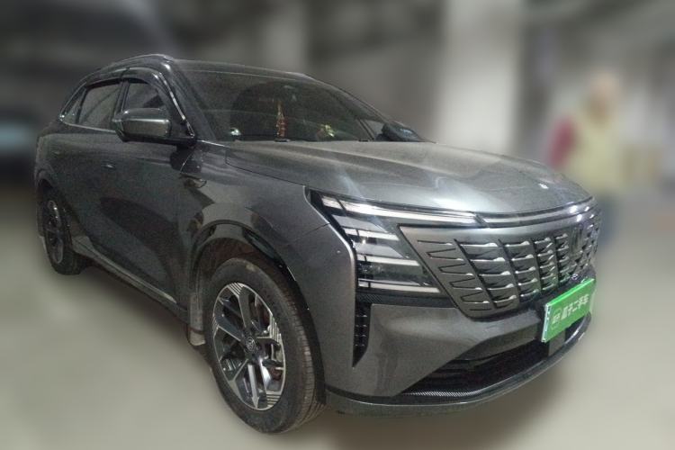 Used CHANGAN CS75 PLUS 2025 4th Generation 1.5T New Blue Whale Smart Luxury Edition Front Right 45 Deg
