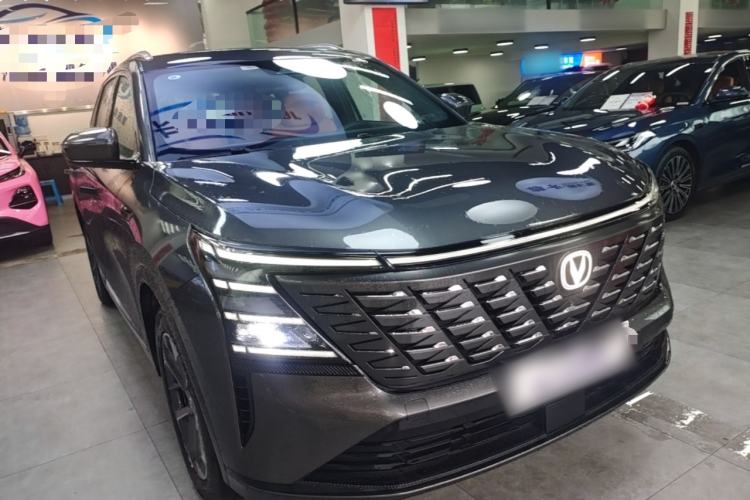 Used CHANGAN CS75 PLUS 2025 4th Generation 1.5T New Blue Whale Smart Luxury Edition Front Right 45 Deg