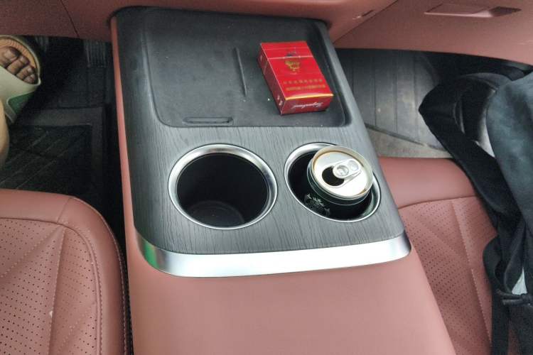 Used CHANGAN CS75 PLUS 2025 4th Generation 1.5T New Blue Whale Smart Luxury Edition Gear Lever