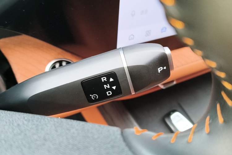 Used CHANGAN CS75 PLUS 2025 4th Generation 1.5T New Blue Whale Smart Flagship Version Gear Lever