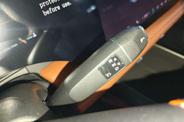 Used CHANGAN CS75 PLUS 2025 Model, 4th Generation 1.5T New Blue Whale Smart Excellence Version Gear Lever