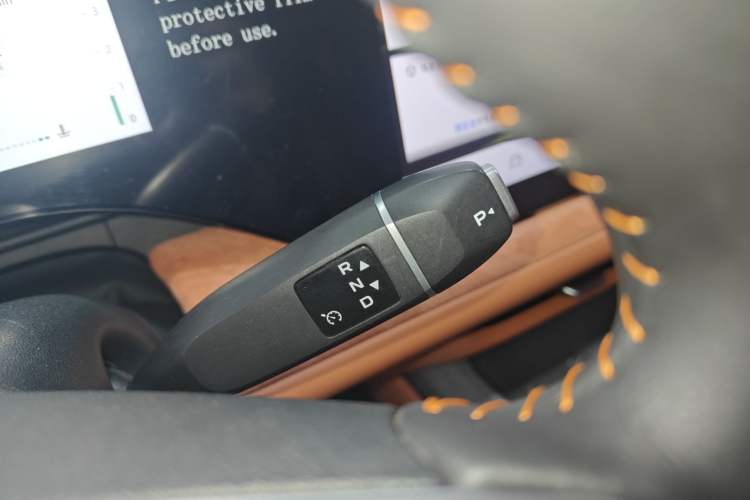 Used CHANGAN CS75 PLUS 2025 4th Generation 1.5T New Blue Whale Smart Luxury Edition Gear Lever