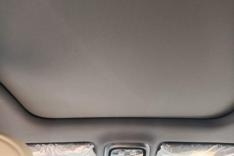 Used CHANGAN CS75 PLUS 2025 4th Generation 1.5T New Blue Whale Smart Flagship Version Headliner