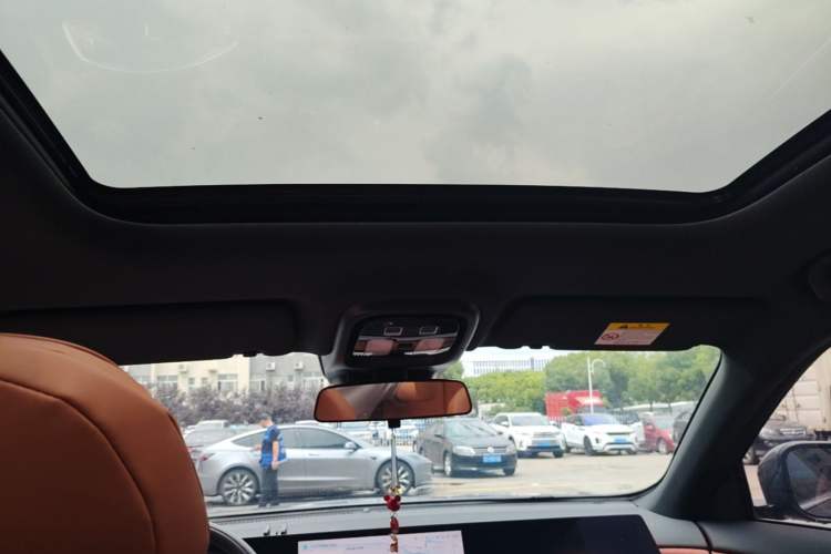 Used CHANGAN CS75 PLUS 2025 4th Generation 1.5T New Blue Whale Smart Luxury Edition Headliner