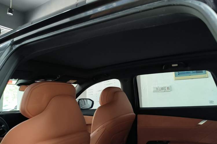 Used CHANGAN CS75 PLUS 2025 4th Generation 1.5T New Blue Whale Smart Flagship Version Headliner