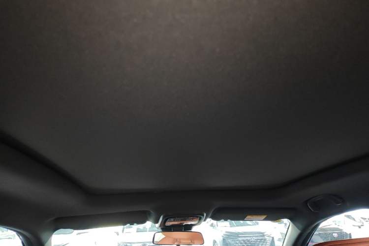 Used CHANGAN CS75 PLUS 2025 4th Generation 1.5T New Blue Whale Smart Luxury Edition Headliner