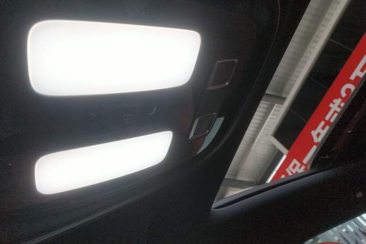 Used CHANGAN CS75 PLUS 2025 4th Generation 1.5T New Blue Whale Smart Luxury Edition Headliner