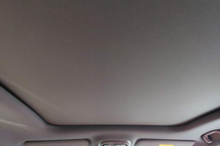 Used CHANGAN CS75 PLUS 2025 4th Generation 1.5T New Blue Whale Smart Luxury Edition Headliner