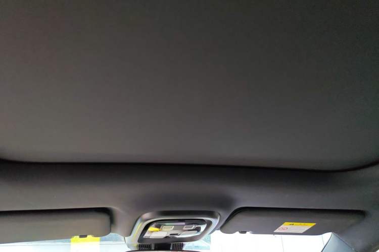 Used CHANGAN CS75 PLUS 2025 4th Generation 1.5T New Blue Whale Smart Flagship Version Headliner