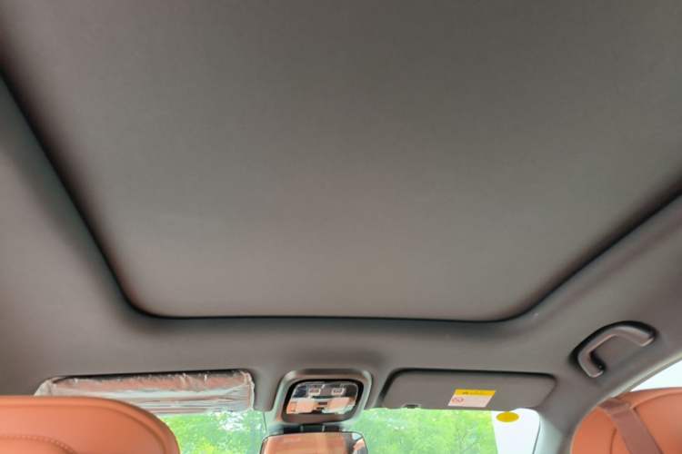 Used CHANGAN CS75 PLUS 2025 4th Generation 1.5T New Blue Whale Smart Flagship Version Headliner