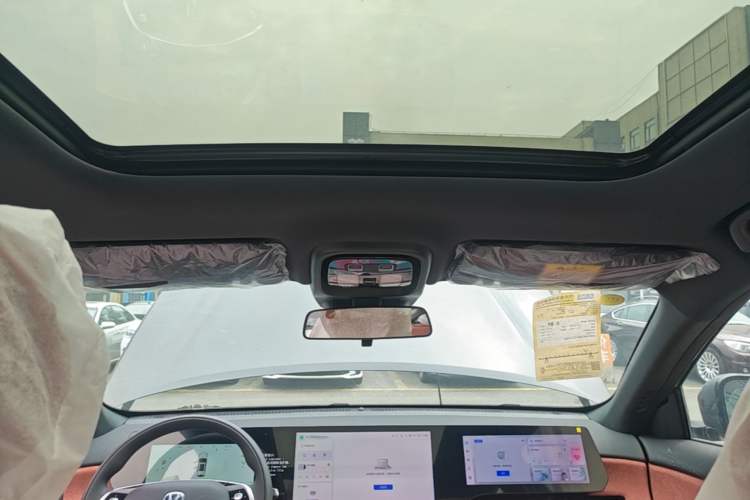 Used CHANGAN CS75 PLUS 2025 4th Generation 1.5T New Blue Whale Smart Luxury Edition Headliner
