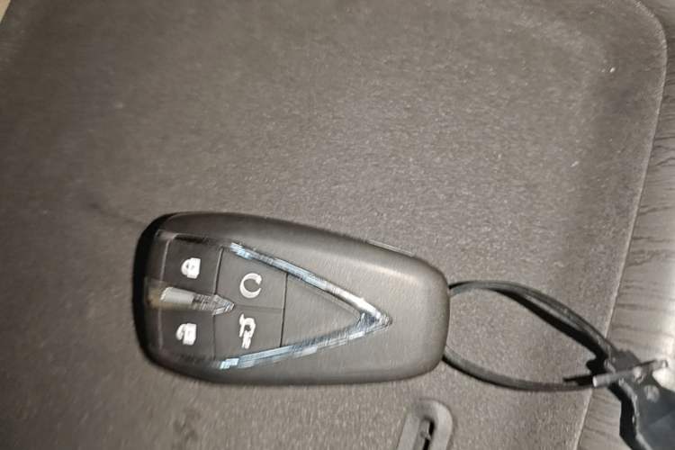 Used CHANGAN CS75 PLUS 2025 4th Generation UItra 2.0T New Blue Whale – Smart & Powerful Version Interior 1
