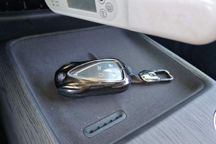 Used CHANGAN CS75 PLUS 2025 4th Generation 1.5T New Blue Whale Smart Luxury Edition Interior 1