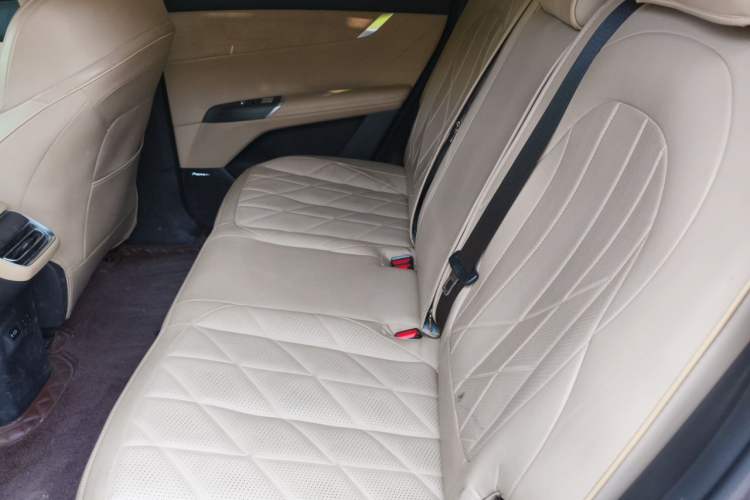 Used CHANGAN CS75 PLUS 2025 4th Generation 1.5T New Blue Whale Smart Flagship Version Interior 4