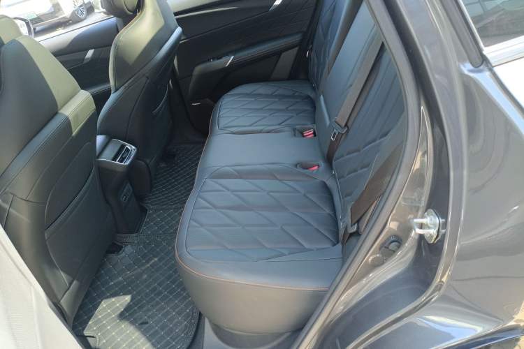 Used CHANGAN CS75 PLUS 2025 4th Generation UItra 2.0T New Blue Whale Smart Intelligent Powertrain Version Interior 4