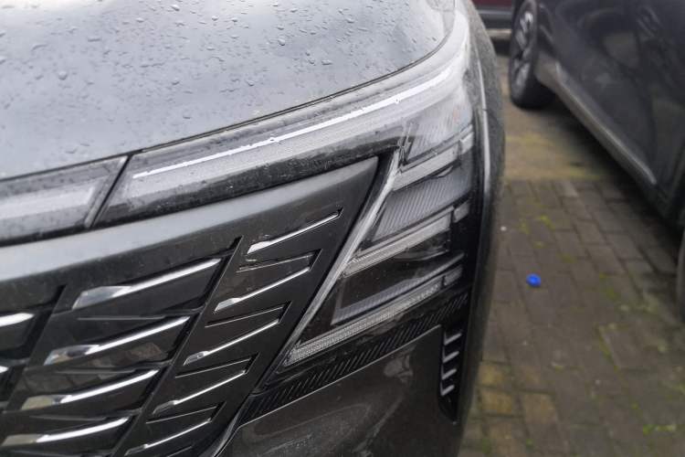 Used CHANGAN CS75 PLUS 2025 4th Generation 1.5T New Blue Whale Smart Flagship Version Left Front Headlight