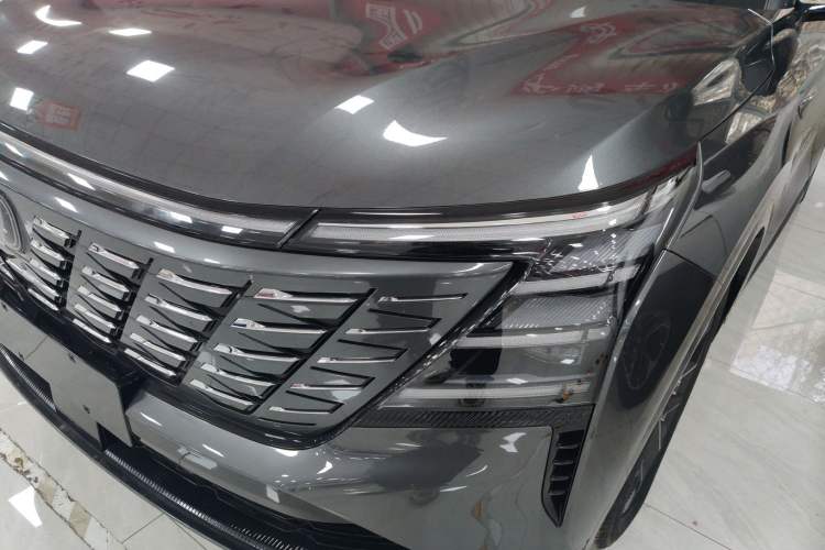 Used CHANGAN CS75 PLUS 2025 4th Generation 1.5T New Blue Whale Smart Luxury Edition Left Front Headlight