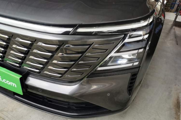 Used CHANGAN CS75 PLUS 2025 4th Generation 1.5T New Blue Whale Smart Flagship Version Left Front Headlight