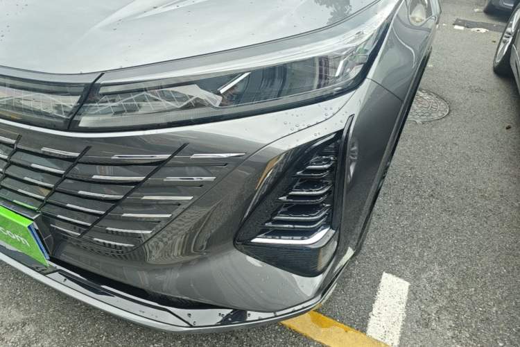 Used CHANGAN CS75 PLUS 2025 Model, 3rd Generation Champion Edition 1.5T Jinghang Version Left Front Headlight