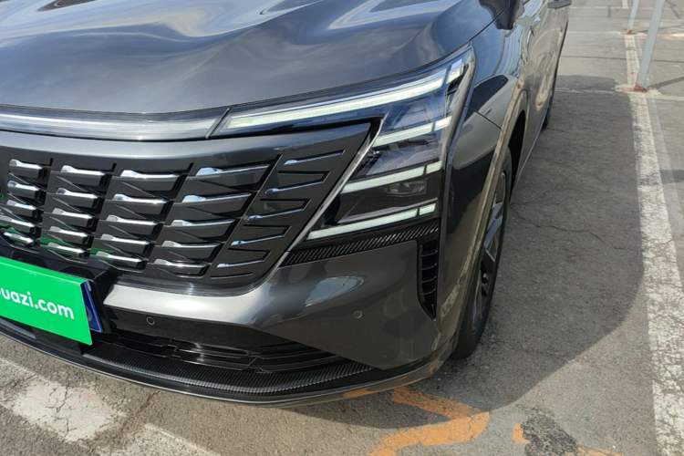 Used CHANGAN CS75 PLUS 2025 4th Generation 1.5T New Blue Whale Smart Flagship Version Left Front Headlight