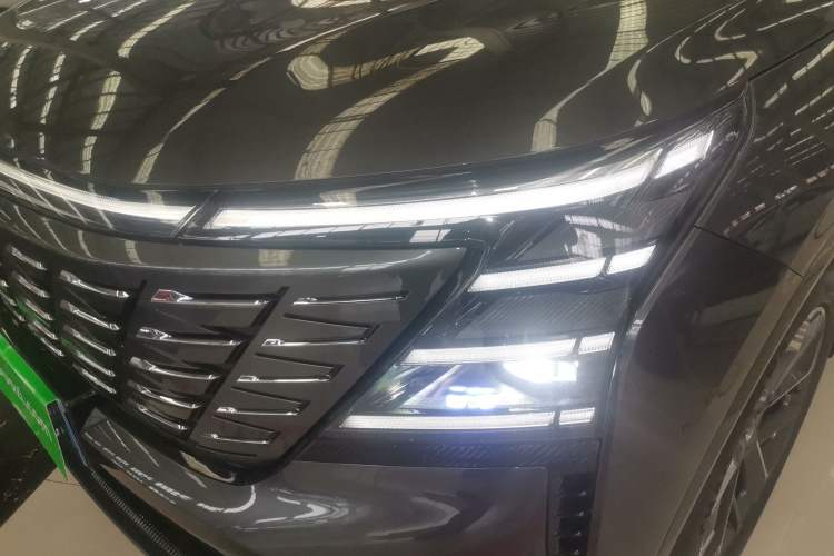 Used CHANGAN CS75 PLUS 2025 4th Generation 1.5T New Blue Whale Smart Luxury Edition Left Front Headlight
