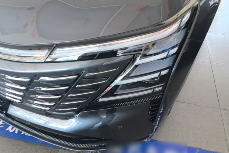 Used CHANGAN CS75 PLUS 2025 4th Generation 1.5T New Blue Whale Smart Flagship Version Left Front Headlight