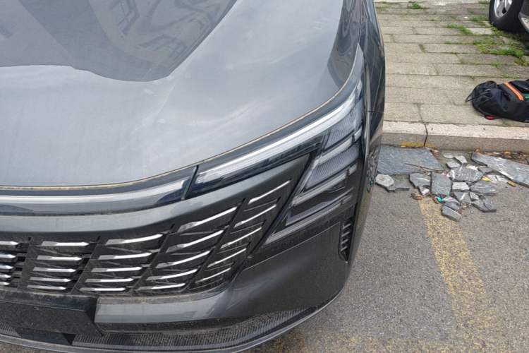 Used CHANGAN CS75 PLUS 2025 4th Generation 1.5T New Blue Whale Smart Luxury Edition Left Front Headlight