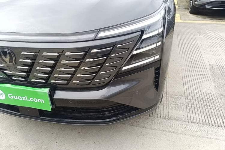 Used CHANGAN CS75 PLUS 2025 4th Generation UItra 2.0T New Blue Whale Smart Intelligent Powertrain Version Left Front Headlight