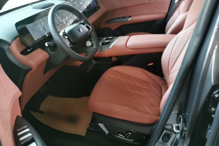 Used CHANGAN CS75 PLUS 2025 4th Generation 1.5T New Blue Whale Smart Flagship Version Left Front Seat