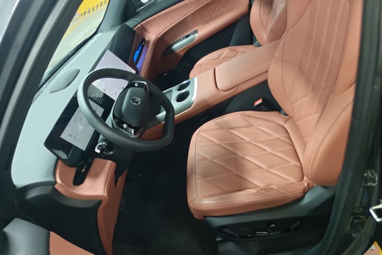 Used CHANGAN CS75 PLUS 2025 4th Generation 1.5T New Blue Whale Smart Flagship Version Left Front Seat