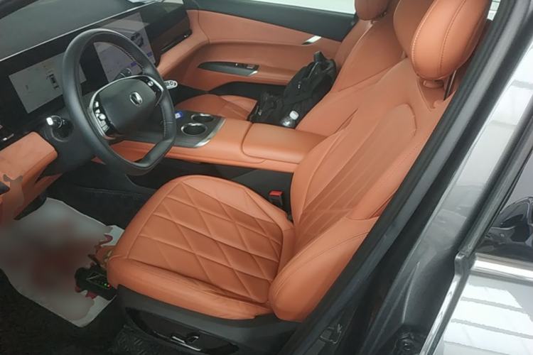 Used CHANGAN CS75 PLUS 2025 4th Generation 1.5T New Blue Whale Smart Luxury Edition Left Front Seat