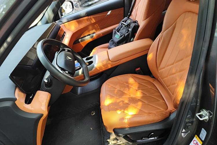 Used CHANGAN CS75 PLUS 2025 4th Generation 1.5T New Blue Whale Smart Luxury Edition Left Front Seat