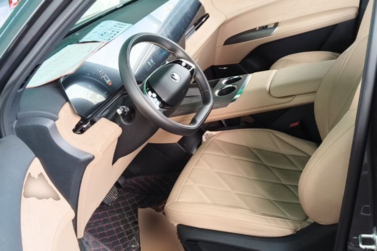 Used CHANGAN CS75 PLUS 2025 4th Generation UItra 2.0T New Blue Whale Smart Intelligent Powertrain Version Left Front Seat