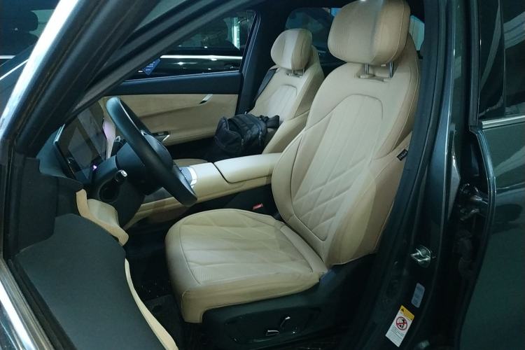 Used CHANGAN CS75 PLUS 2025 4th Generation 1.5T New Blue Whale Smart Flagship Version Left Front Seat