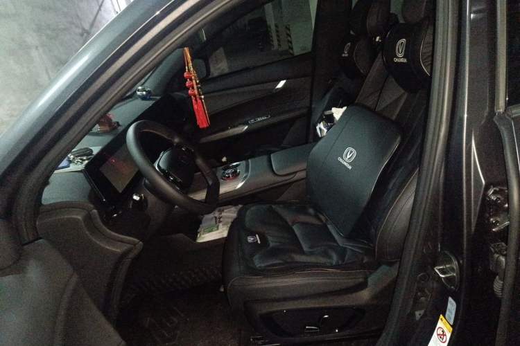 Used CHANGAN CS75 PLUS 2025 4th Generation 1.5T New Blue Whale Smart Luxury Edition Left Front Seat