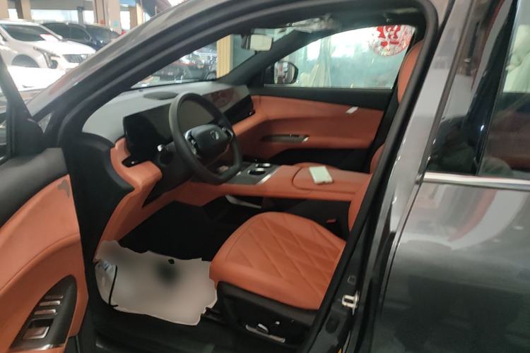 Used CHANGAN CS75 PLUS 2025 4th Generation UItra 2.0T New Blue Whale – Smart & Powerful Version Left Front Seat