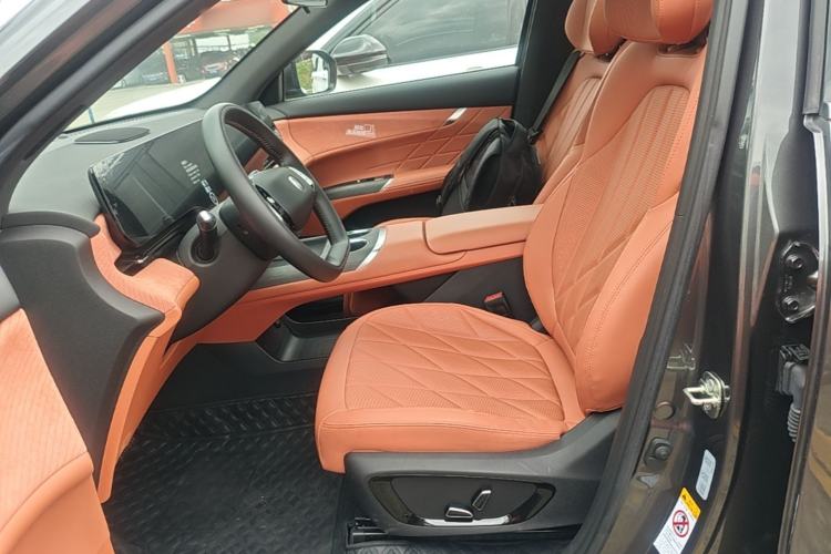 Used CHANGAN CS75 PLUS 2025 4th Generation 1.5T New Blue Whale Smart Flagship Version Left Front Seat