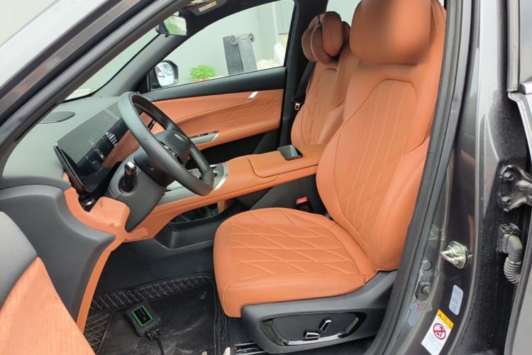 Used CHANGAN CS75 PLUS 2025 4th Generation 1.5T New Blue Whale Smart Flagship Version Left Front Seat