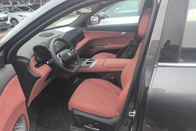 Used CHANGAN CS75 PLUS 2025 4th Generation 1.5T New Blue Whale Smart Flagship Version Left Front Seat