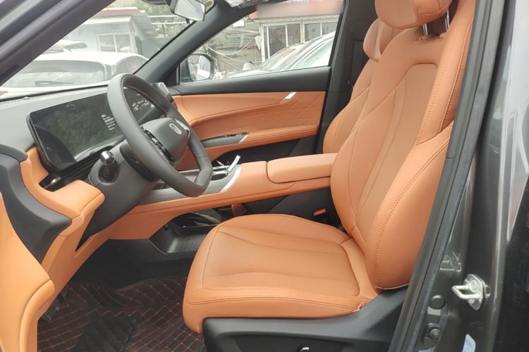 Used CHANGAN CS75 PLUS 2025 Model, 4th Generation 1.5T New Blue Whale Smart Excellence Version Left Front Seat